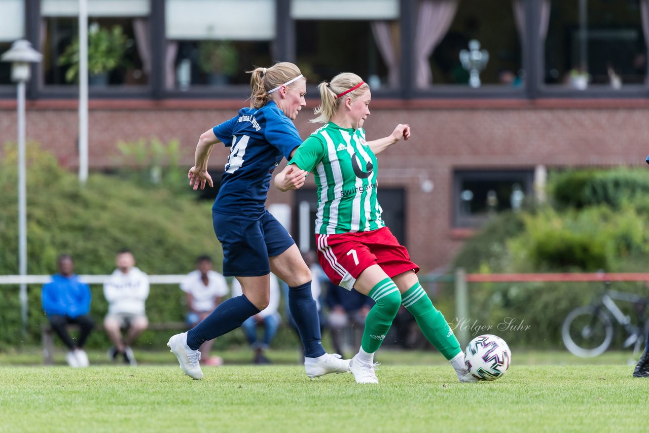 Bild 311 - F SV Boostedt - SV Fortuna St. Juergen : Ergebnis: 2:1